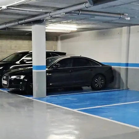 Acogedor Y Moderno En * 로레도