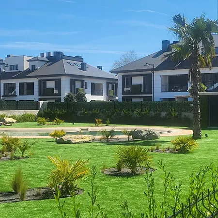 Acogedor Y Moderno En Loredo